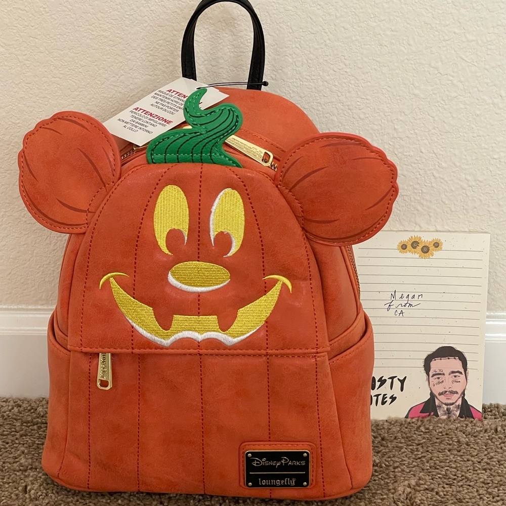 2019 Pumpkin Mickey Loungefly backpack